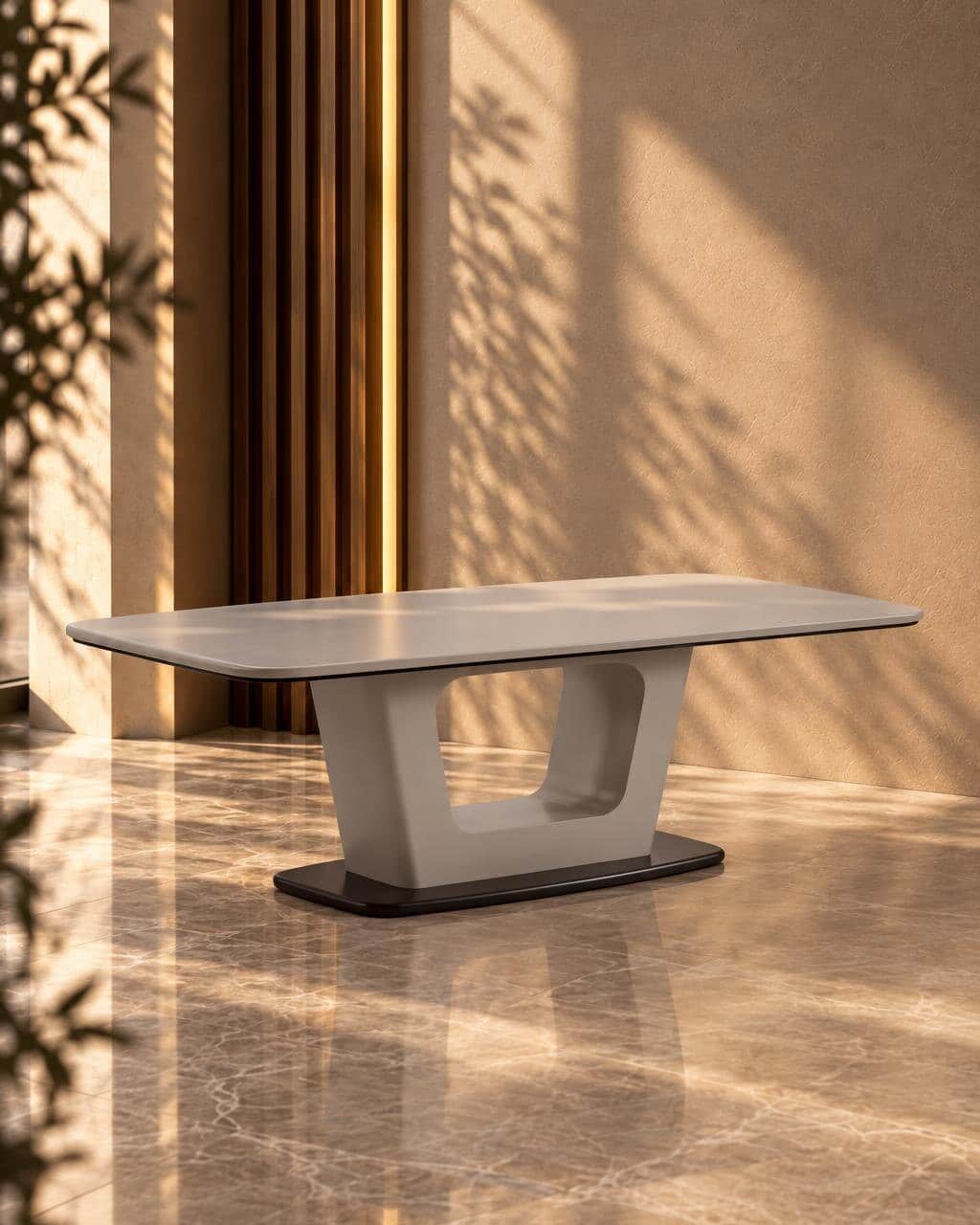 Mora Dining Table