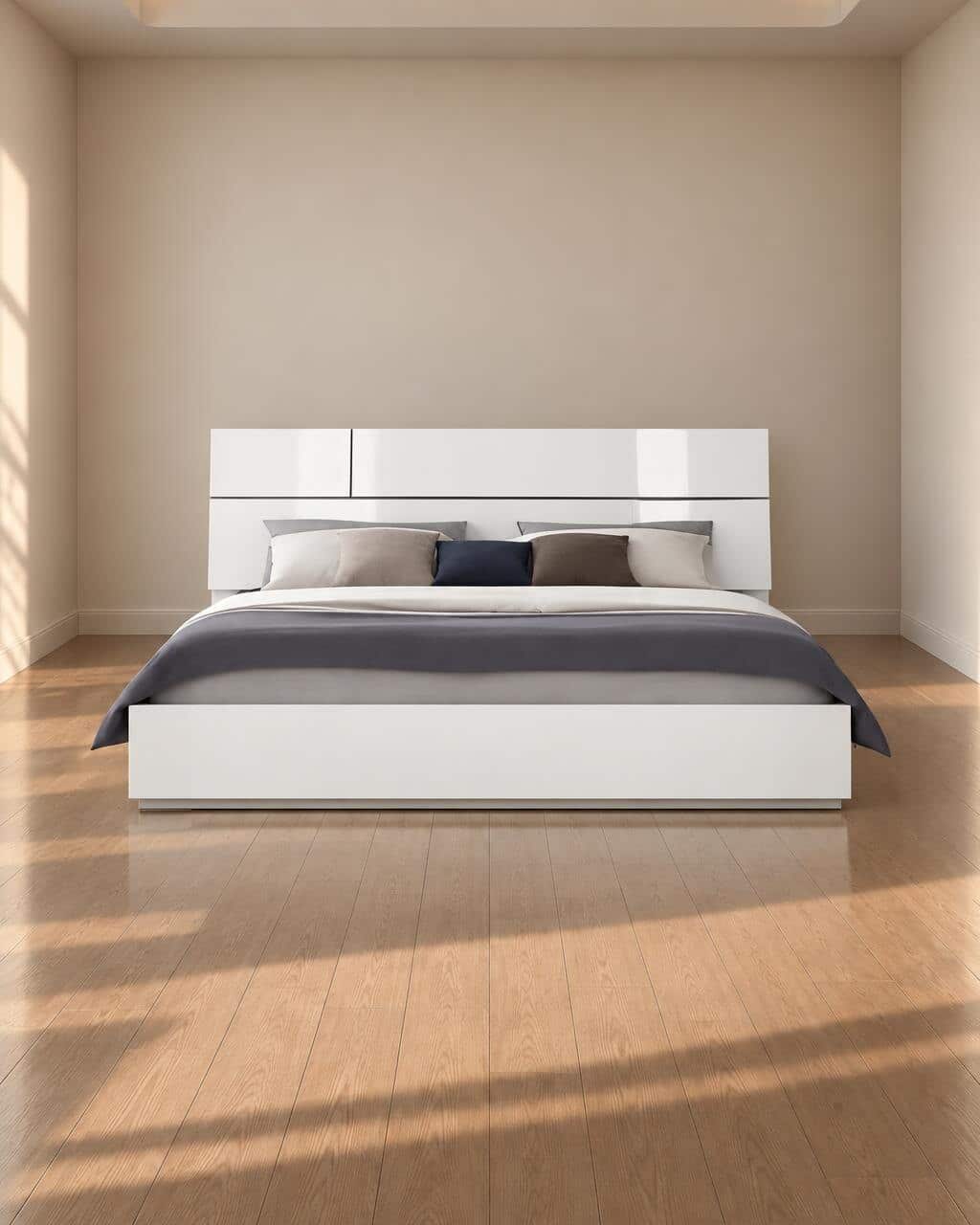 Movira Bed Set
