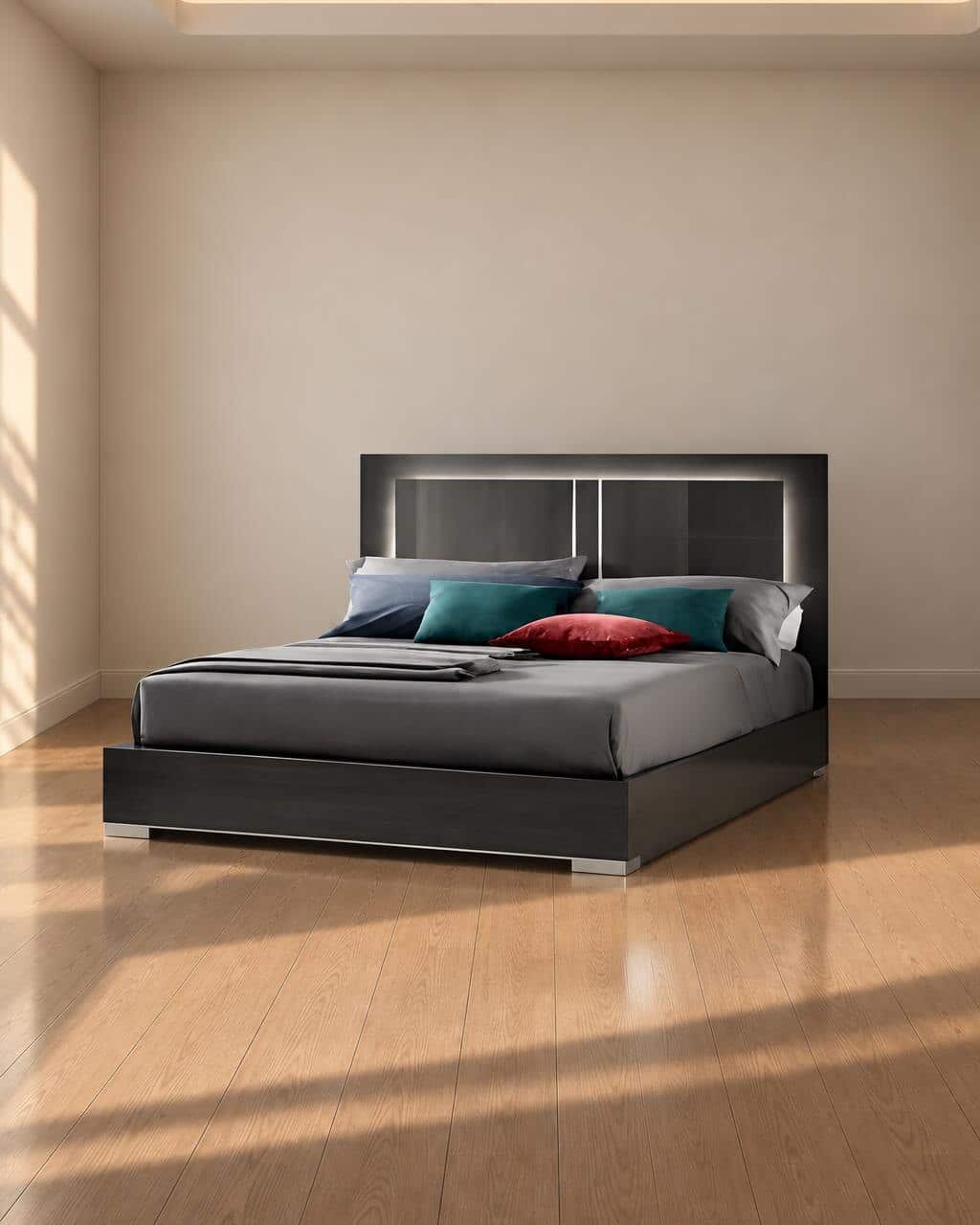 Crestivo Bed Set